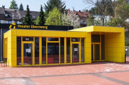 Außenfassade des Theater überzwerg