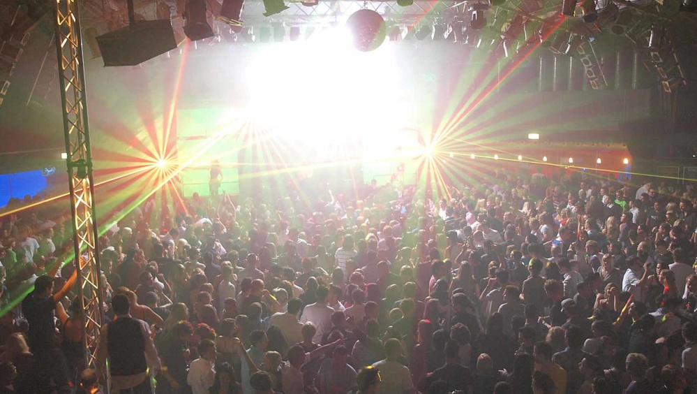 Party in der Garage Party in der Garage (Foto: Saarevent)