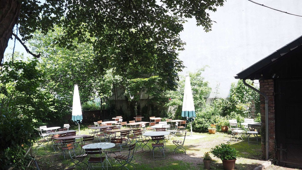 Biergarten am Gasthaus "Zum Adler" Biergarten am Gasthaus "Zum Adler"