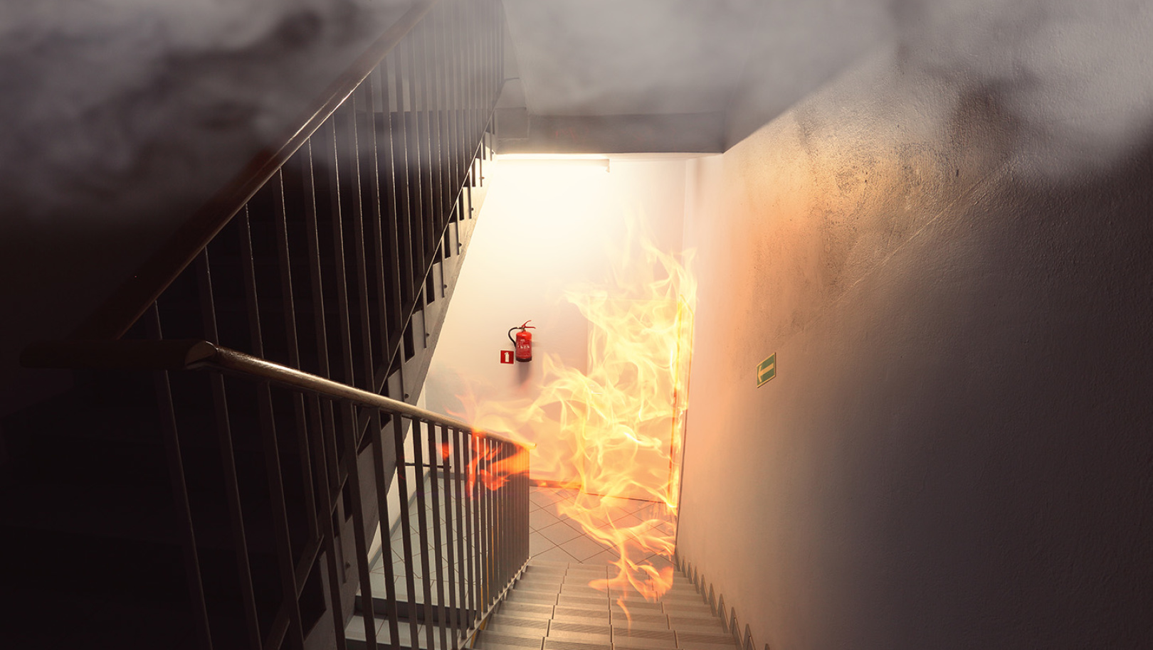 Feuer und Rauchentwicklung im Treppenhaus